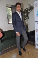 Imran Khan on the sets of ZEE Saregama in Famous on 24th Dec 2012 (40).JPG